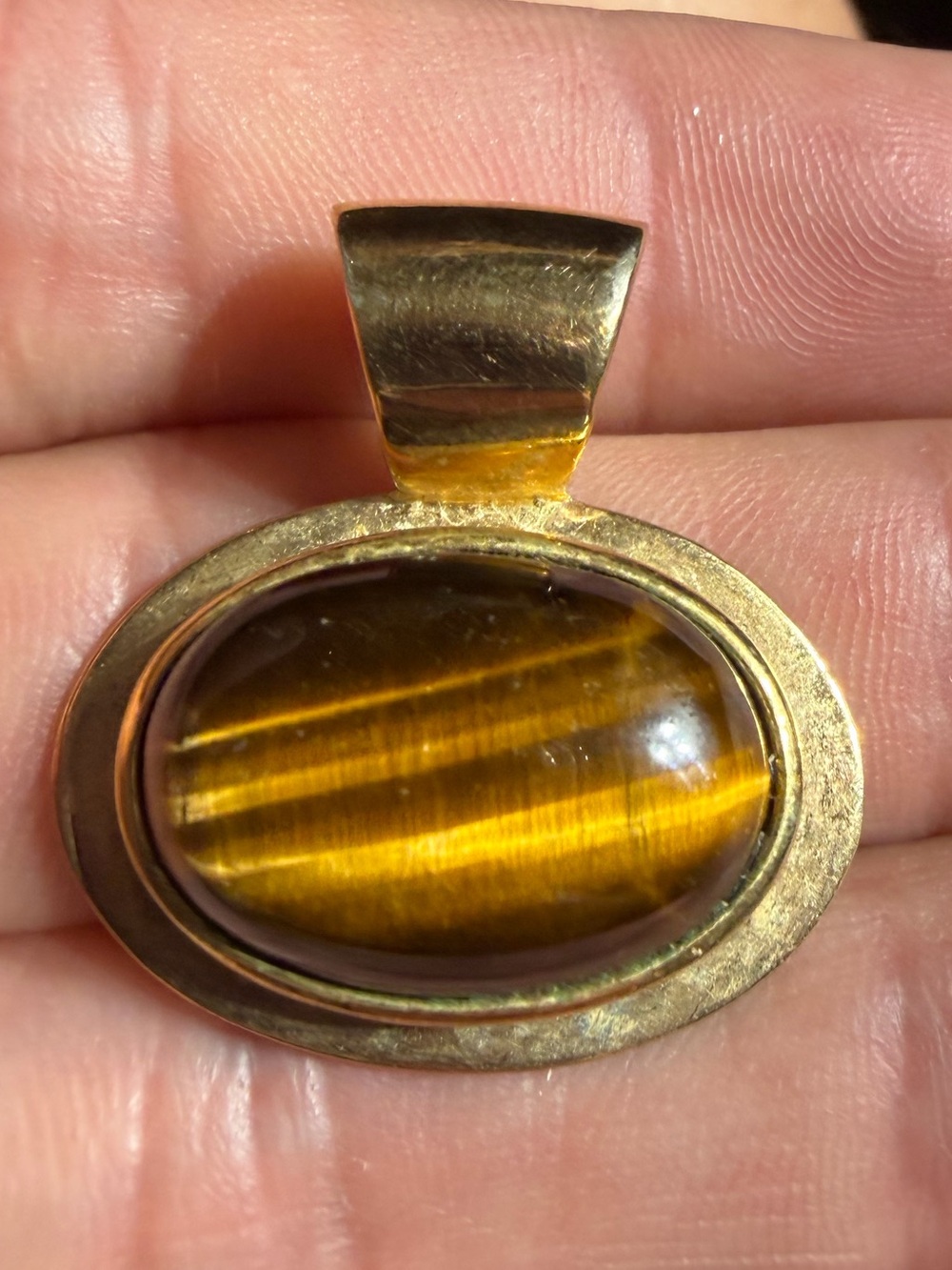 Gold Tiger's Eye Oval Pendant - Unbranded